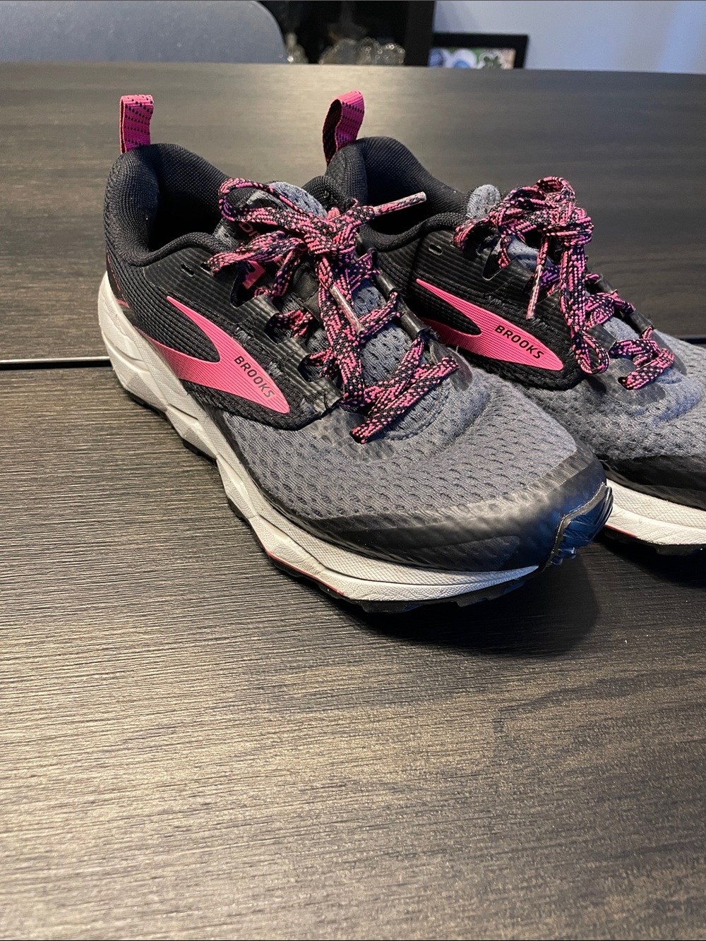 Women’s Brooks Gray and Pink Divide 2 Trail Running Sneakers